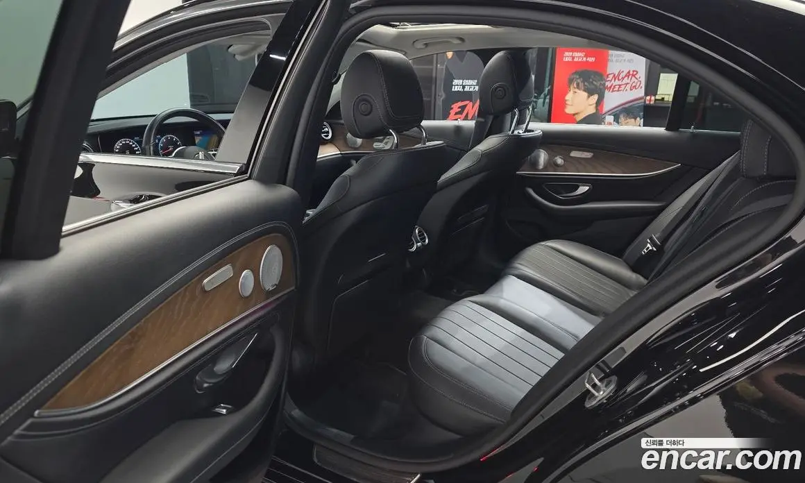 Mercedes-Benz E-Class 2018 2.0 автомат (гидро), фото 16 Mercedes-Benz E-Class 2018 2.0 автомат (гидро), фото 16