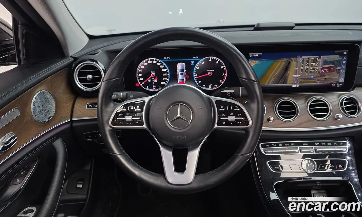 Mercedes-Benz E-Class 2018 2.0 автомат (гидро), фото 19 Mercedes-Benz E-Class 2018 2.0 автомат (гидро), фото 19