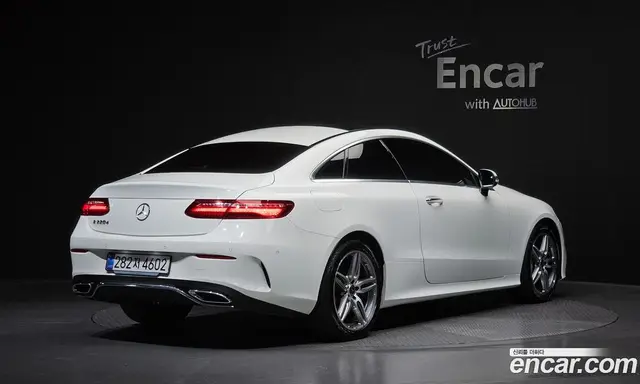 Mercedes-Benz E-Class, 2019, 85 072 км