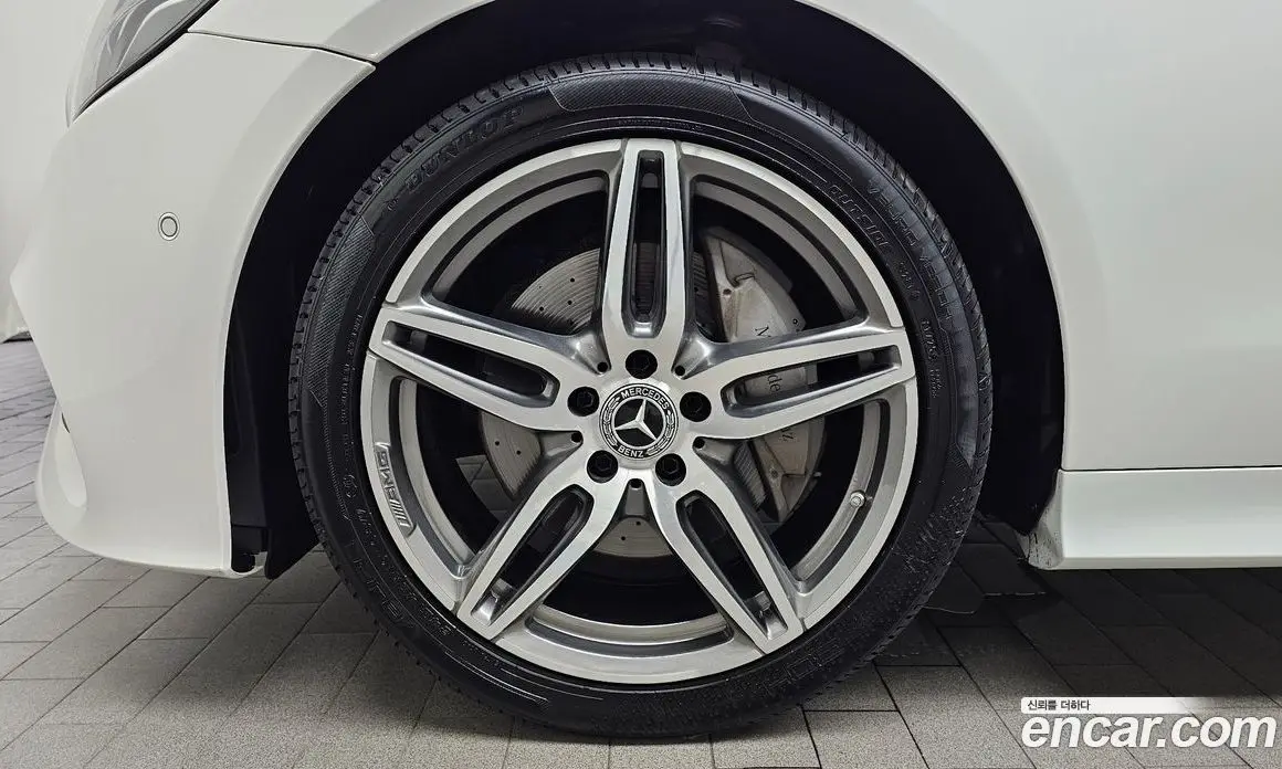 Mercedes-Benz E-Class 2019 1.9 автомат (гидро), фото 4
