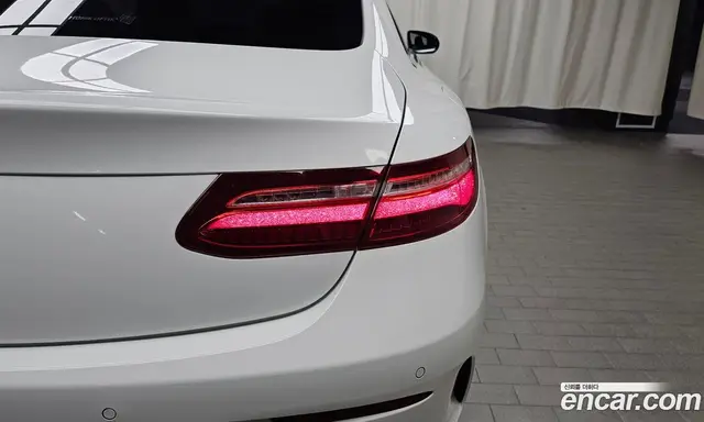 Mercedes-Benz E-Class 2019 1.9 автомат (гидро), миниатюра 8