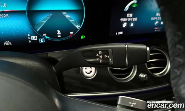 Mercedes-Benz E-Class 2020 1.9 автомат (гидро), миниатюра 12