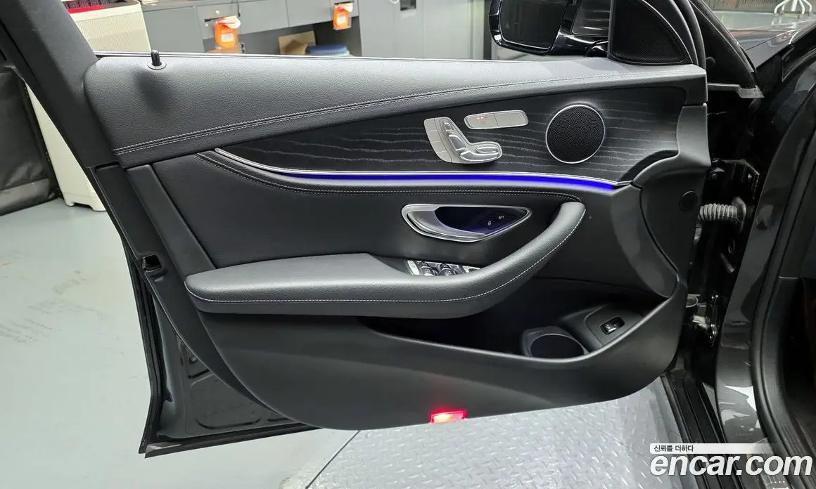 Mercedes-Benz E-Class 2020 1.9 автомат (гидро), фото 14