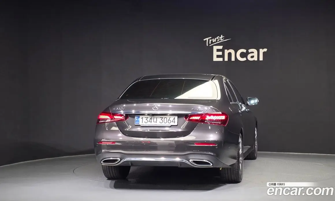 Mercedes-Benz E-Class 2020 1.9 автомат (гидро), фото 4