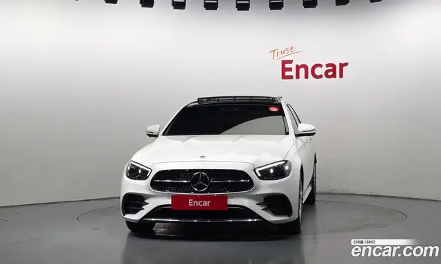 Mercedes-Benz E-Class 2021 2.0 автомат (гидро), миниатюра 3
