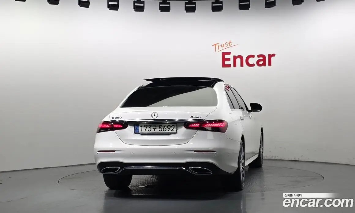 Mercedes-Benz E-Class 2021 2.0 автомат (гидро), фото 4