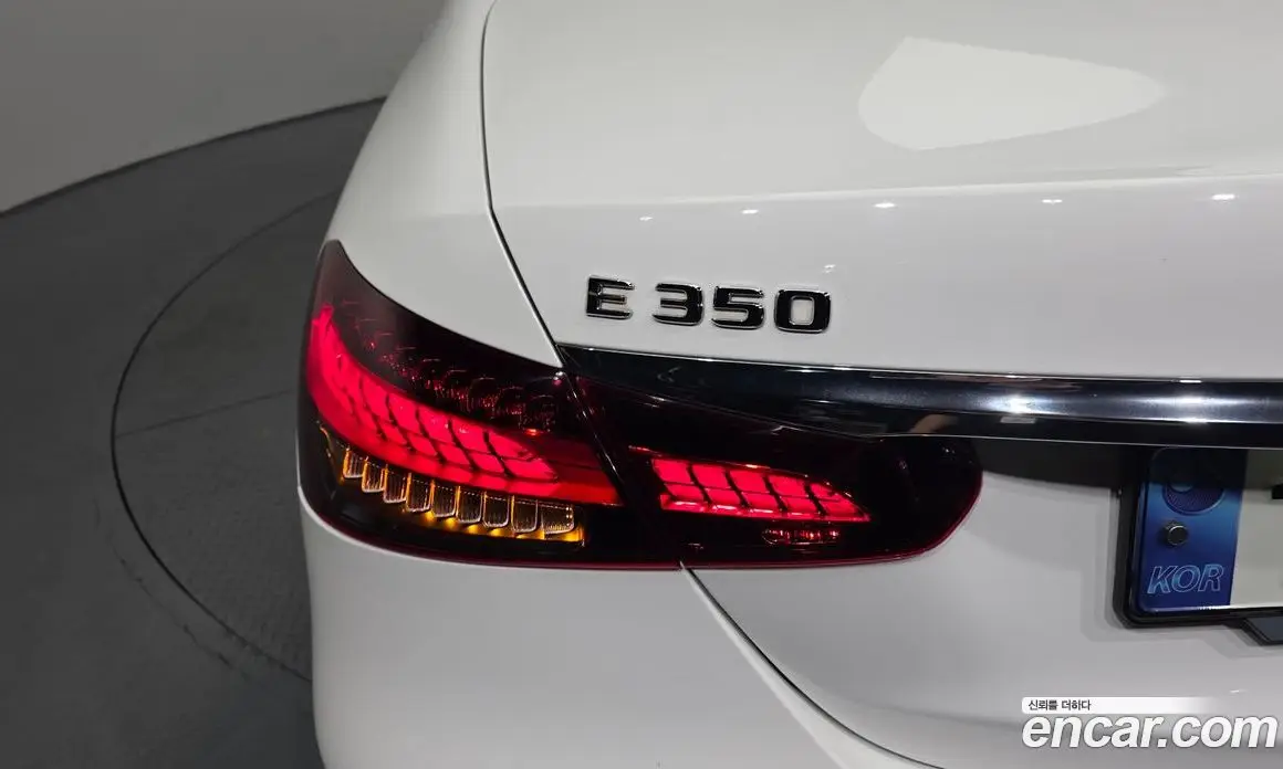 Mercedes-Benz E-Class 2021 2.0 автомат (гидро), фото 9