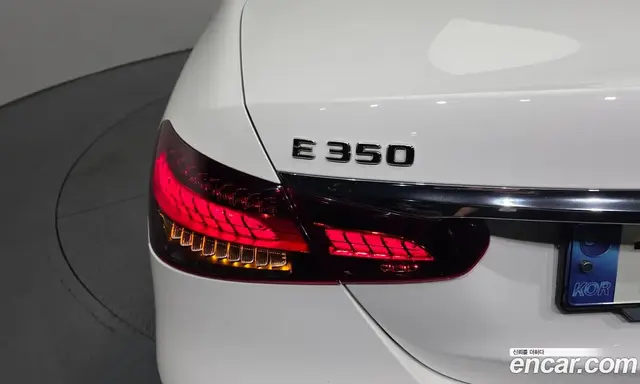Mercedes-Benz E-Class 2021 2.0 автомат (гидро), миниатюра 9