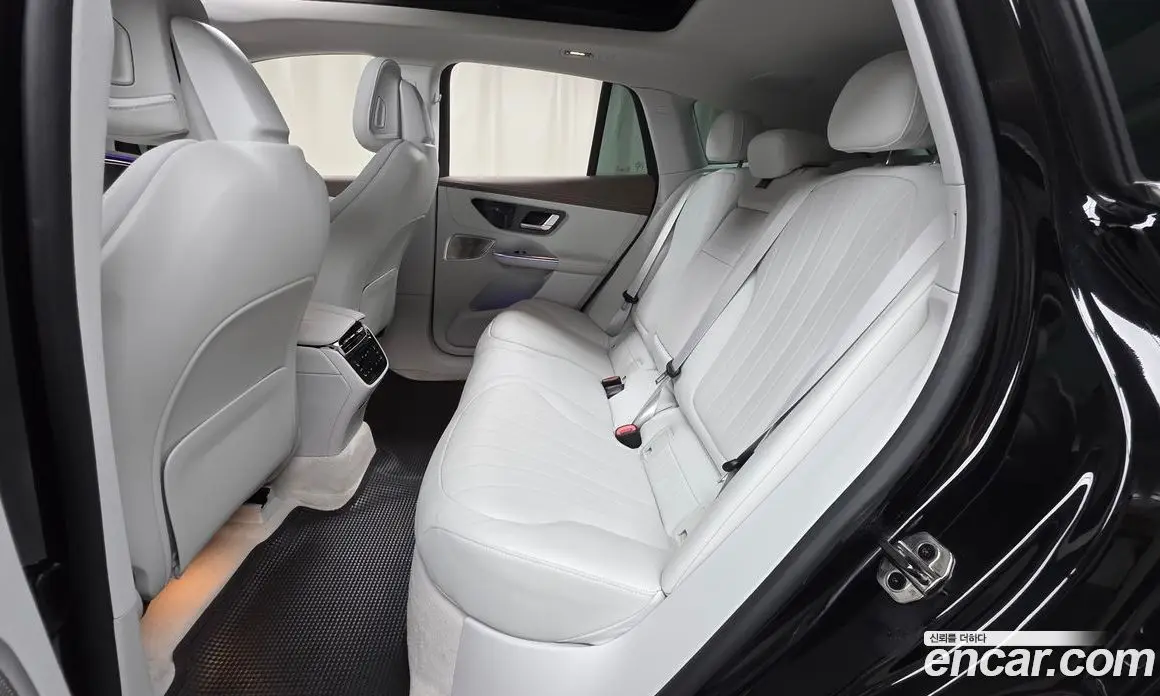 Mercedes-Benz EQE 2023 0.3 автомат (гидро), фото 17 Mercedes-Benz EQE 2023 0.3 автомат (гидро), фото 17