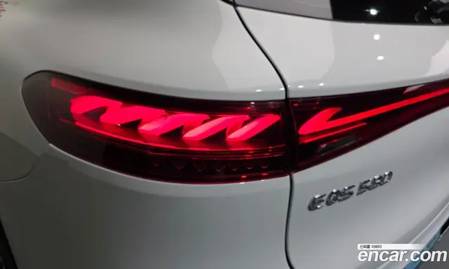 Mercedes-Benz EQS 2023 0.3 автомат (гидро), миниатюра 9 Mercedes-Benz EQS 2023 0.3 автомат (гидро), миниатюра 9