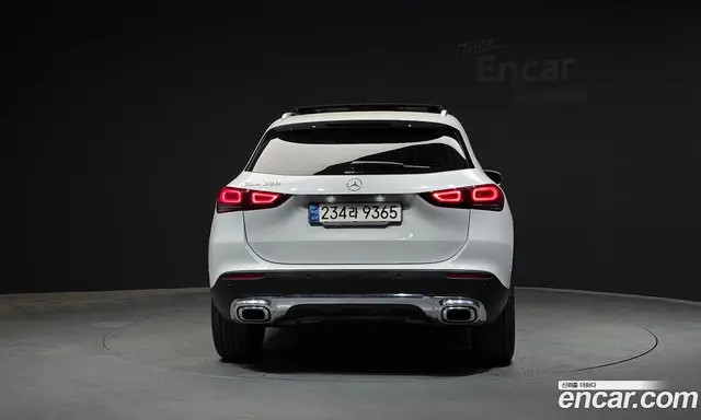 Mercedes-Benz GLA-Class 2021 2.0 автомат (гидро), миниатюра 4 Mercedes-Benz GLA-Class 2021 2.0 автомат (гидро), миниатюра 4