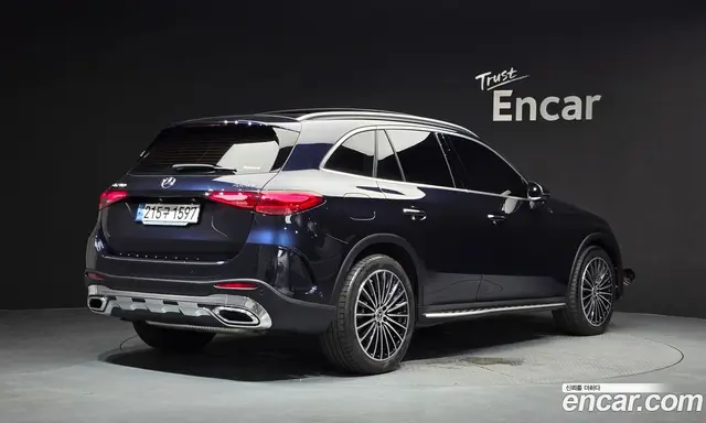 Mercedes-Benz GLC-Class 2024 2.0 автомат (гидро), миниатюра 2