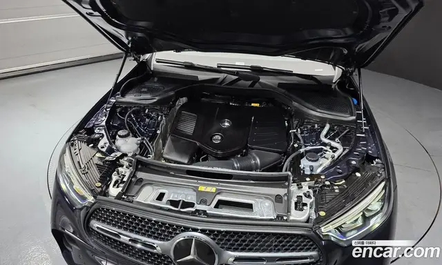 Mercedes-Benz GLC-Class 2024 2.0 автомат (гидро), миниатюра 6