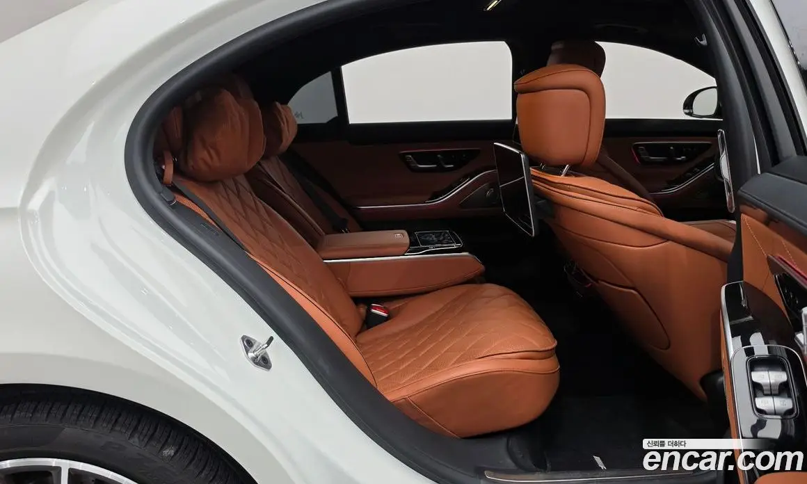 Mercedes-Benz S-Class 2022 3.0 автомат (гидро), фото 17 Mercedes-Benz S-Class 2022 3.0 автомат (гидро), фото 17