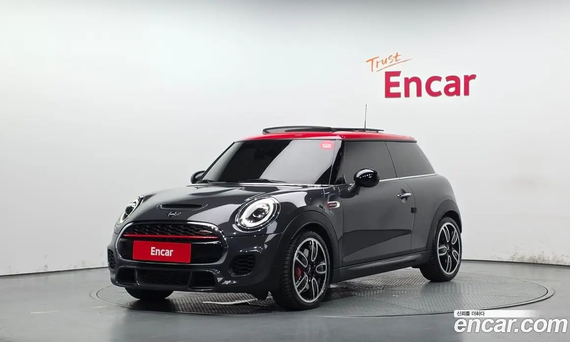 Mini Cooper 2019 2.0 автомат (гидро), фото 1 Mini Cooper 2019 2.0 автомат (гидро), фото 1