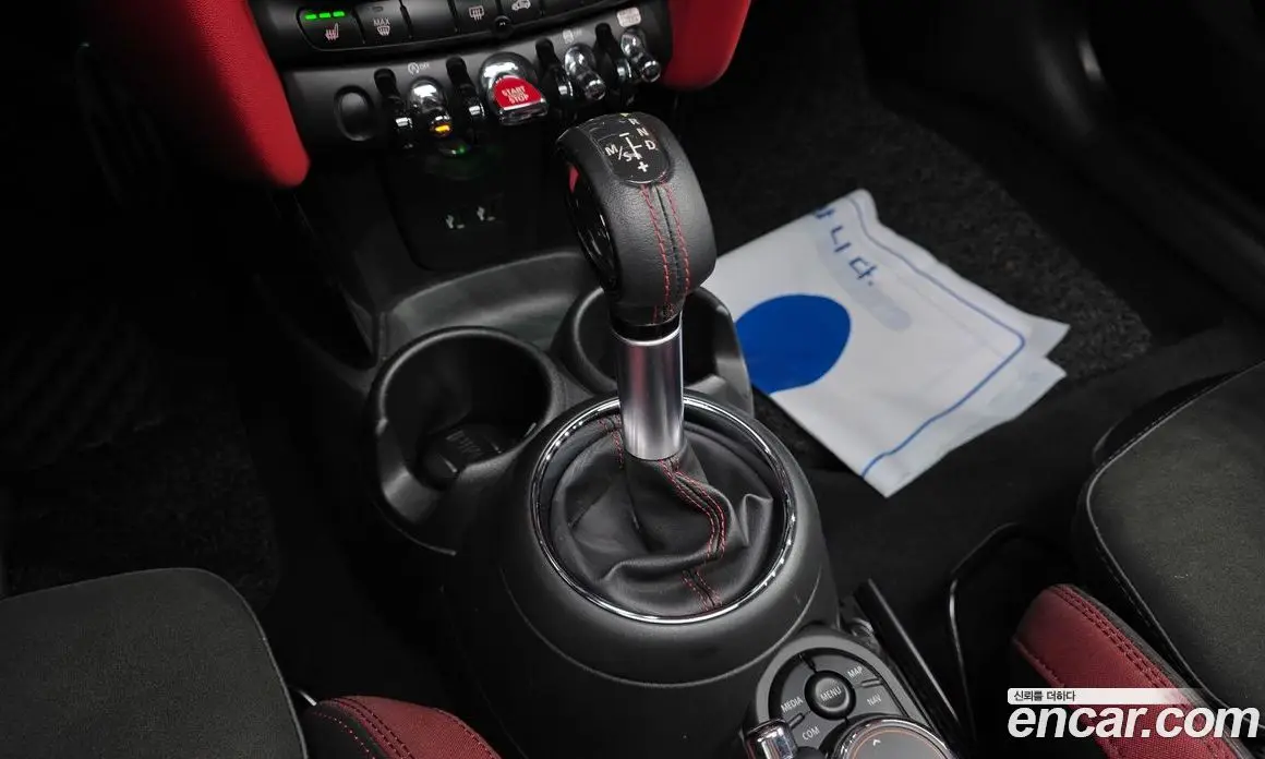 Mini Cooper 2019 2.0 автомат (гидро), фото 12 Mini Cooper 2019 2.0 автомат (гидро), фото 12