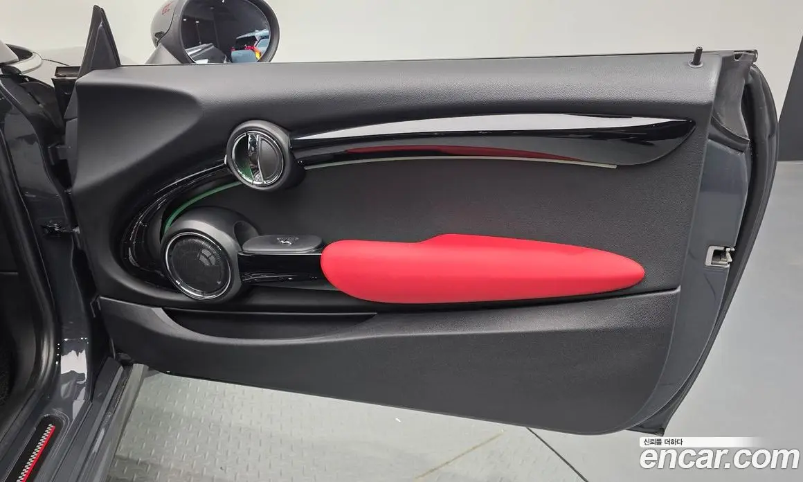 Mini Cooper 2019 2.0 автомат (гидро), фото 15 Mini Cooper 2019 2.0 автомат (гидро), фото 15