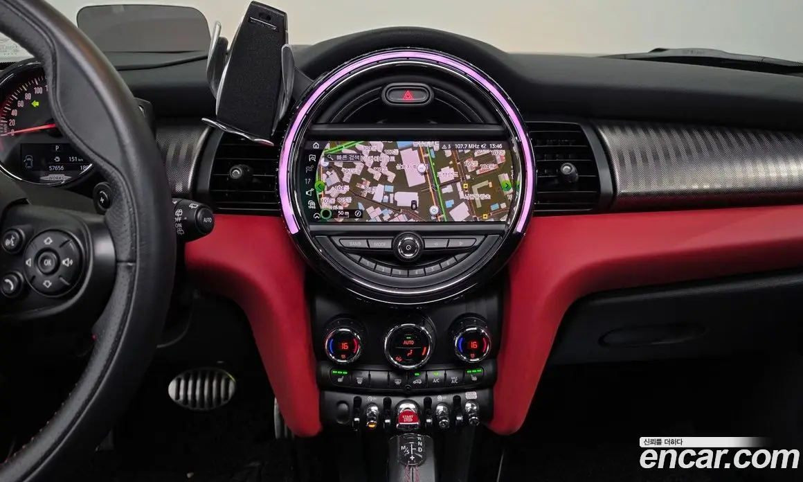 Mini Cooper 2019 2.0 автомат (гидро), фото 20 Mini Cooper 2019 2.0 автомат (гидро), фото 20