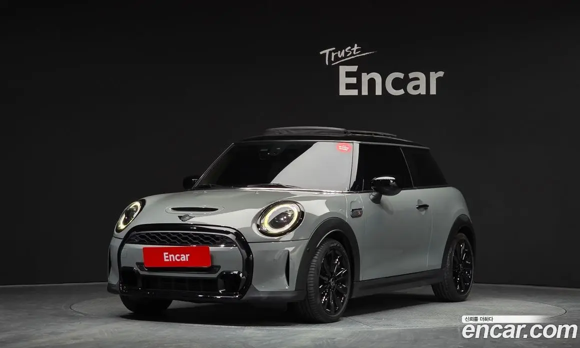 Mini Cooper 2022 2.0 автомат (гидро), фото 1 Mini Cooper 2022 2.0 автомат (гидро), фото 1