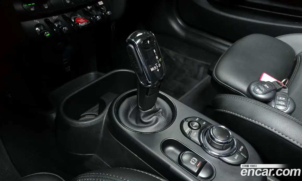 Mini Cooper 2022 2.0 автомат (гидро), фото 12 Mini Cooper 2022 2.0 автомат (гидро), фото 12