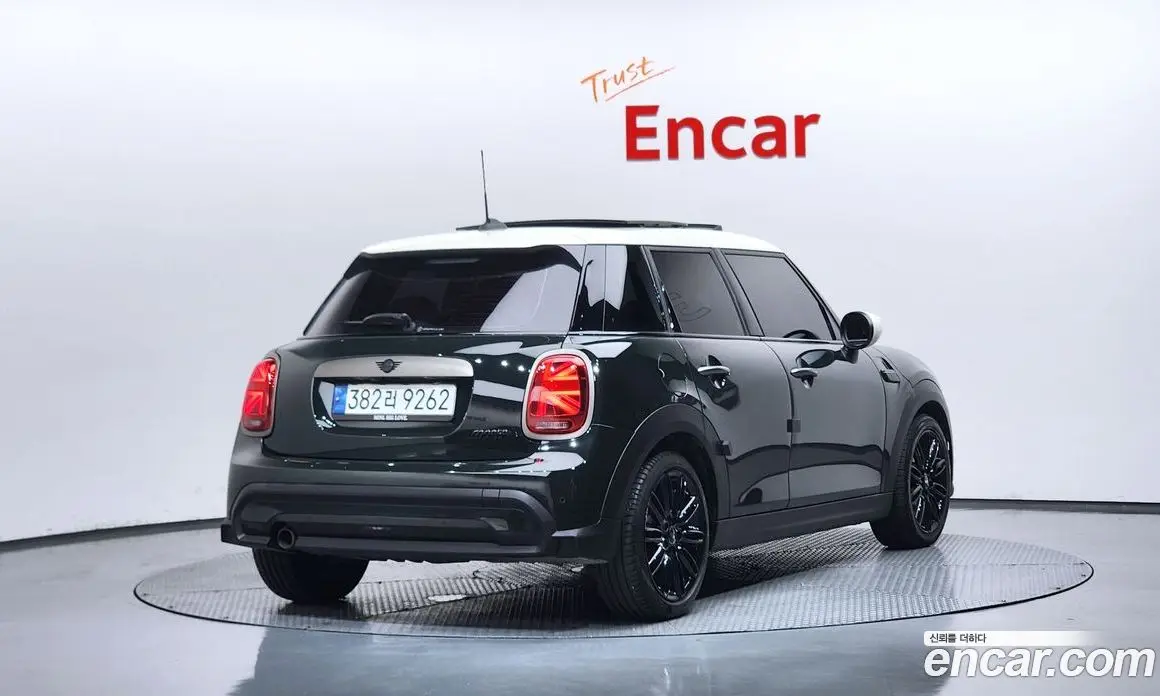 Mini Cooper 2022 1.5 автомат (гидро), фото 2 Mini Cooper 2022 1.5 автомат (гидро), фото 2