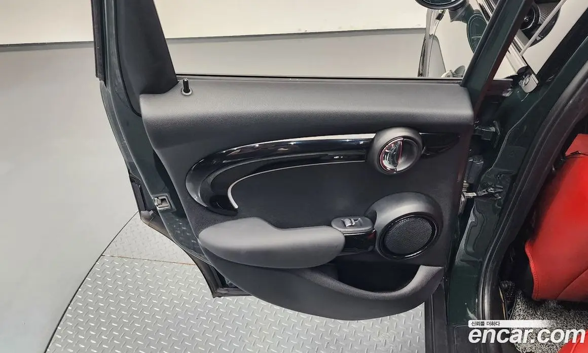 Mini Cooper 2022 1.5 автомат (гидро), фото 15 Mini Cooper 2022 1.5 автомат (гидро), фото 15