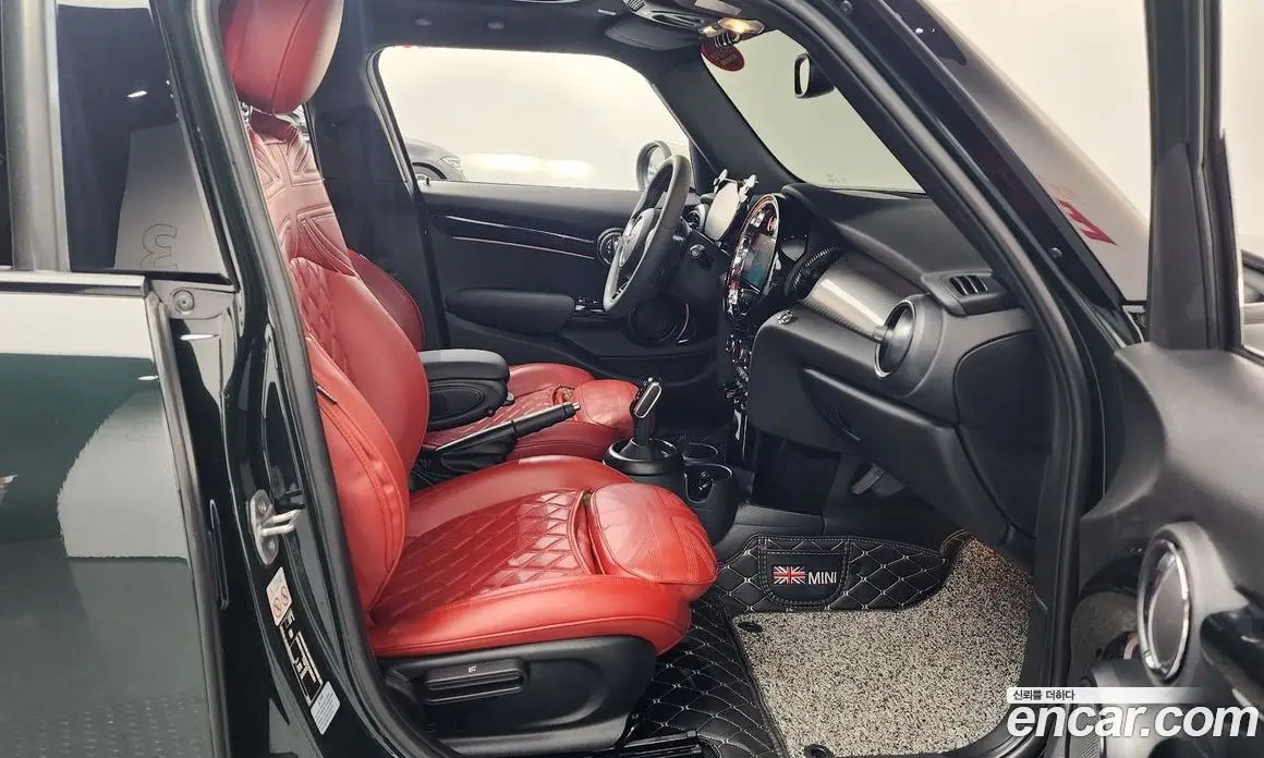 Mini Cooper 2022 1.5 автомат (гидро), фото 16 Mini Cooper 2022 1.5 автомат (гидро), фото 16