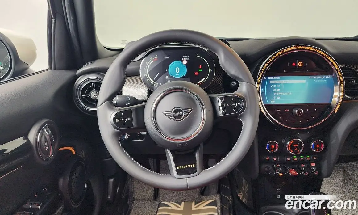 Mini Cooper 2022 1.5 автомат (гидро), фото 19 Mini Cooper 2022 1.5 автомат (гидро), фото 19