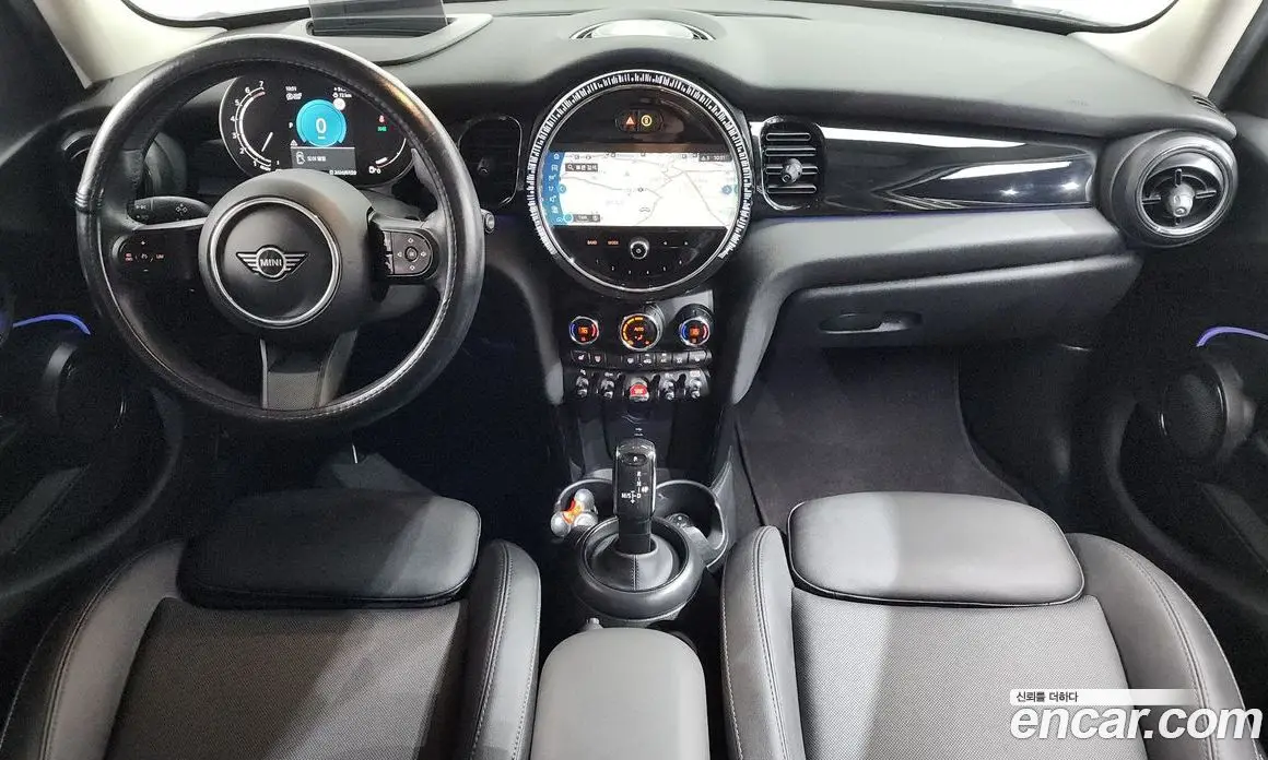 Mini Cooper 2023 1.5 автомат (гидро), фото 10