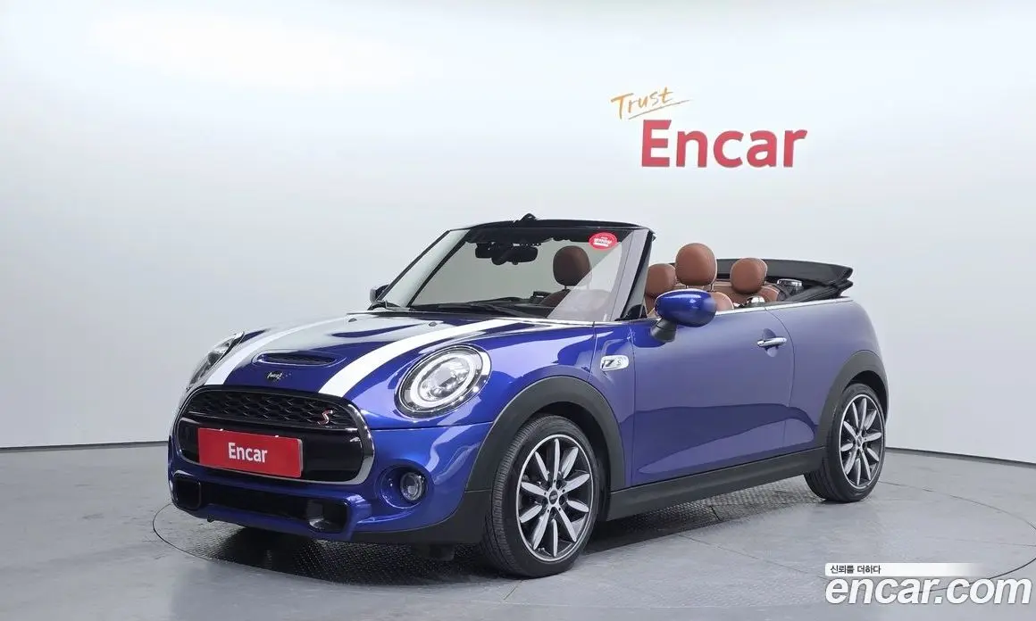 Mini Cooper Convertible 2021 2.0 автомат (гидро), фото 1 Mini Cooper Convertible 2021 2.0 автомат (гидро), фото 1
