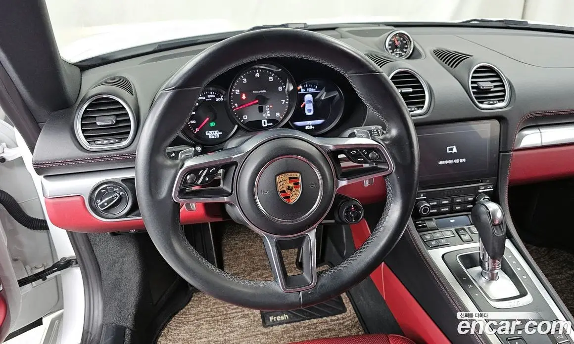 Porsche 718 2020 2.5 автомат (гидро), фото 19 Porsche 718 2020 2.5 автомат (гидро), фото 19
