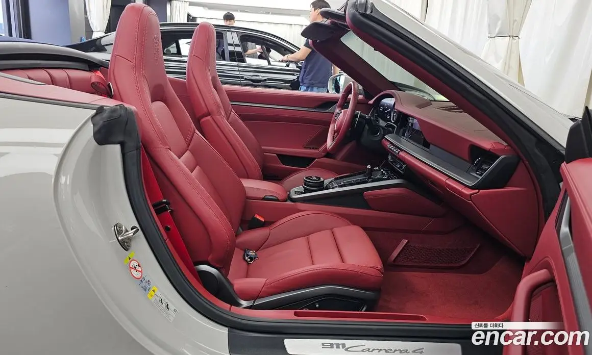 Porsche 911 2023 3.0 автомат (гидро), фото 17 Porsche 911 2023 3.0 автомат (гидро), фото 17