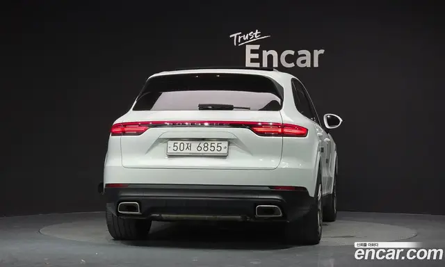 Porsche Cayenne 2019 3.0 автомат (гидро), миниатюра 4