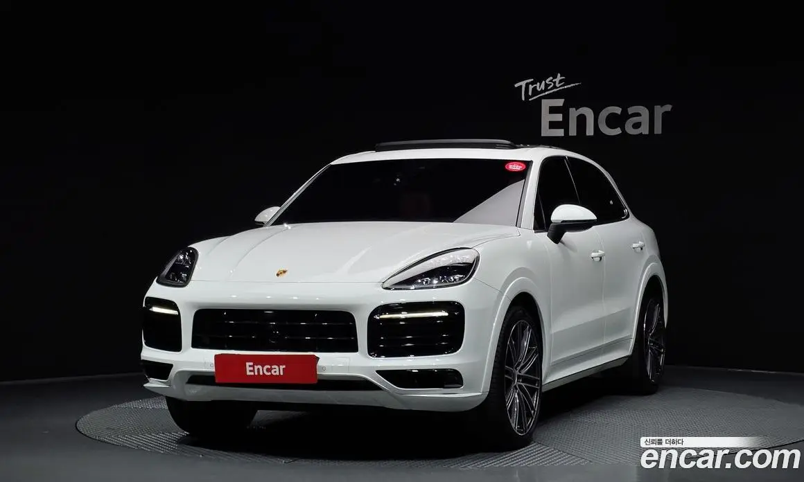 Porsche Cayenne 2021 3.0 автомат (гидро), фото 1 Porsche Cayenne 2021 3.0 автомат (гидро), фото 1