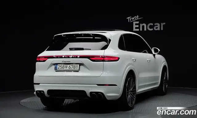 Porsche Cayenne 2021 3.0 автомат (гидро), миниатюра 2 Porsche Cayenne 2021 3.0 автомат (гидро), миниатюра 2