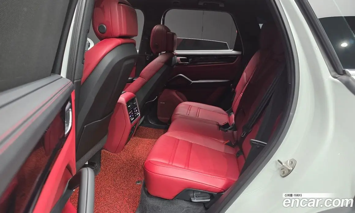 Porsche Cayenne 2021 3.0 автомат (гидро), фото 18 Porsche Cayenne 2021 3.0 автомат (гидро), фото 18