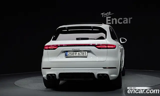 Porsche Cayenne 2021 3.0 автомат (гидро), миниатюра 4 Porsche Cayenne 2021 3.0 автомат (гидро), миниатюра 4