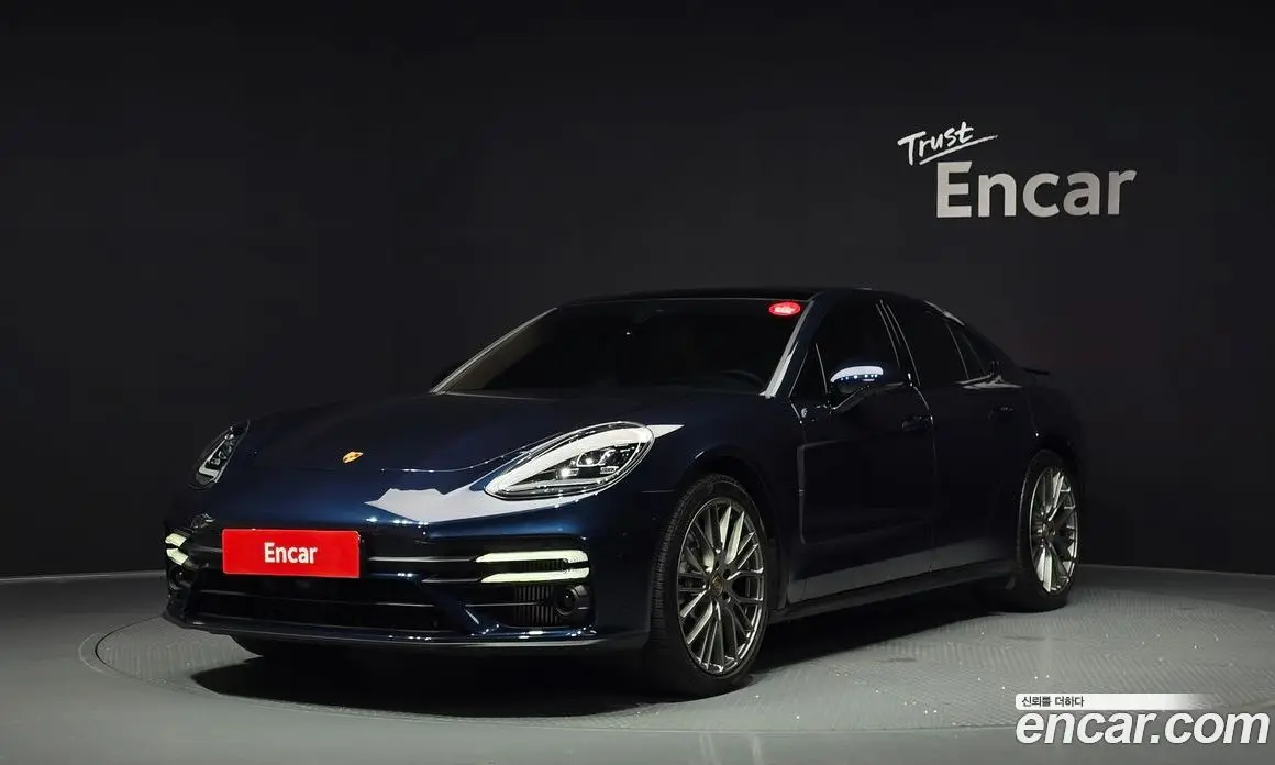 Porsche Panamera 2023 2.9 автомат (гидро), фото 1 Porsche Panamera 2023 2.9 автомат (гидро), фото 1