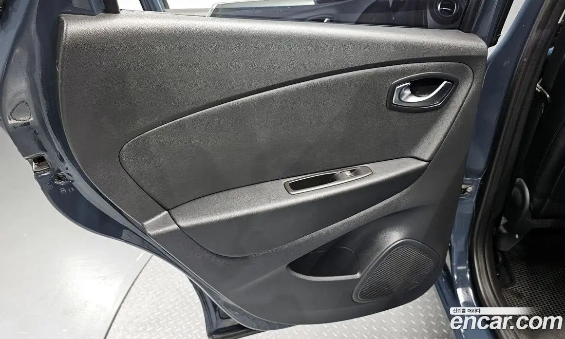 Renault (Samsung) QM3 2018 1.5 автомат (гидро), фото 15 Renault (Samsung) QM3 2018 1.5 автомат (гидро), фото 15