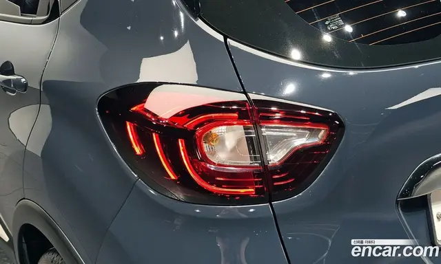 Renault (Samsung) QM3 2018 1.5 автомат (гидро), миниатюра 9 Renault (Samsung) QM3 2018 1.5 автомат (гидро), миниатюра 9