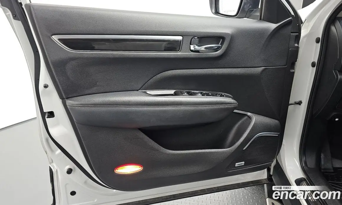 Renault (Samsung) QM6 2017 2.0 автомат (гидро), фото 14 Renault (Samsung) QM6 2017 2.0 автомат (гидро), фото 14