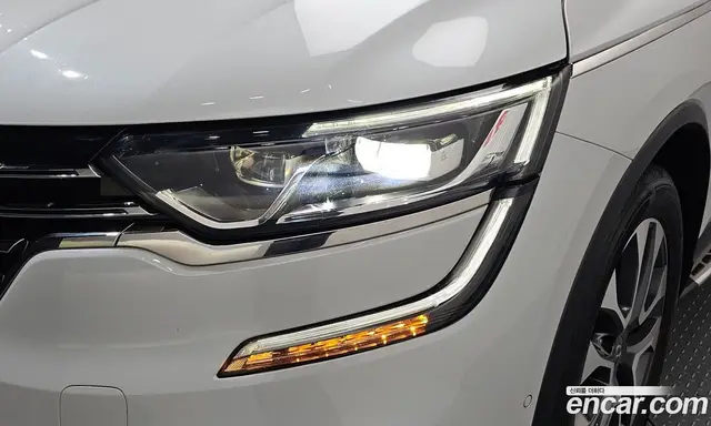 Renault (Samsung) QM6 2017 2.0 автомат (гидро), миниатюра 8 Renault (Samsung) QM6 2017 2.0 автомат (гидро), миниатюра 8