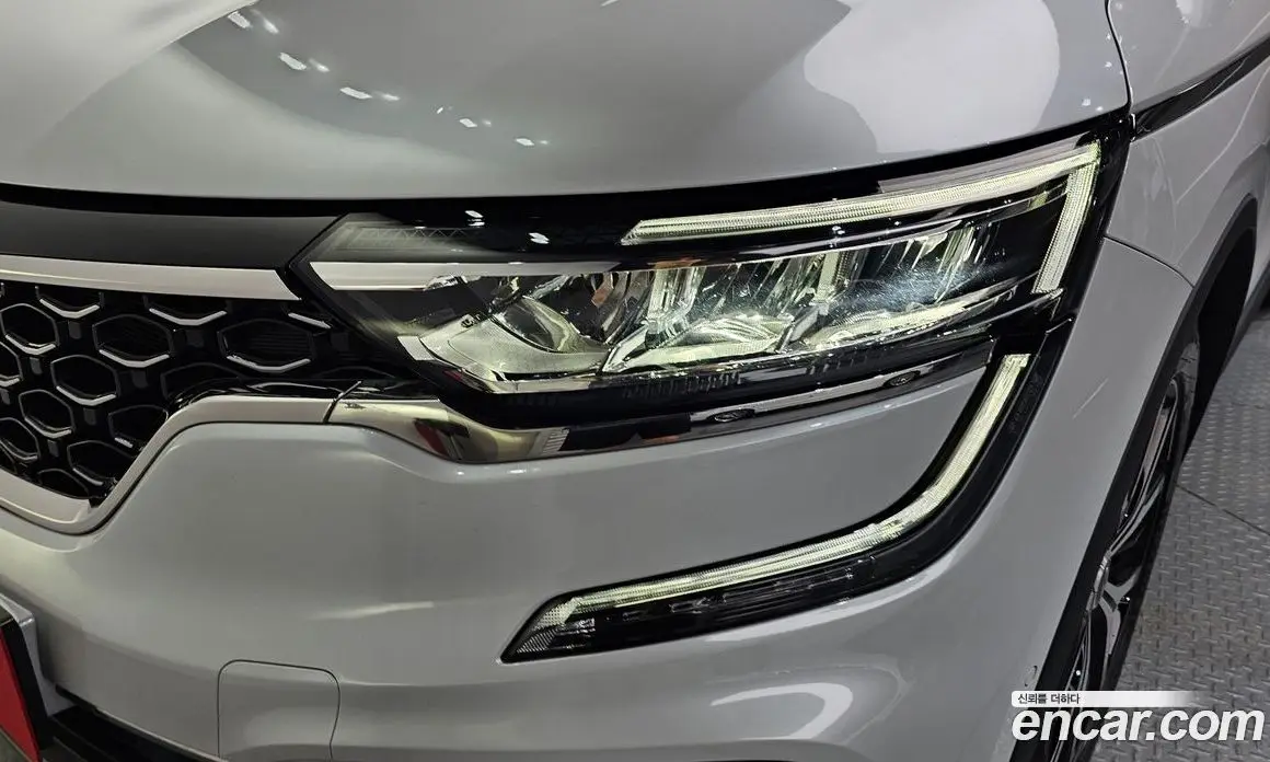 Renault (Samsung) QM6 2020 2.0 автомат (гидро), фото 8 Renault (Samsung) QM6 2020 2.0 автомат (гидро), фото 8
