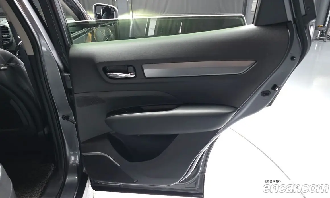 Renault (Samsung) QM6 2021 2.0 автомат (гидро), фото 15 Renault (Samsung) QM6 2021 2.0 автомат (гидро), фото 15