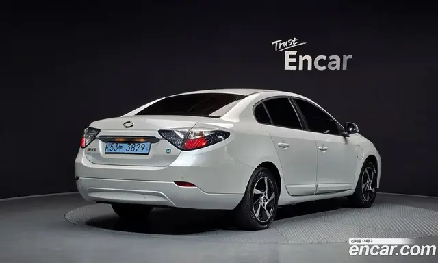 Renault (Samsung) SM3 2017 автомат (гидро), миниатюра 2