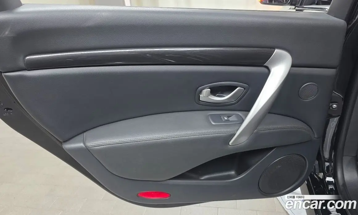 Renault (Samsung) SM7 2018 2.0 автомат (гидро), фото 14 Renault (Samsung) SM7 2018 2.0 автомат (гидро), фото 14