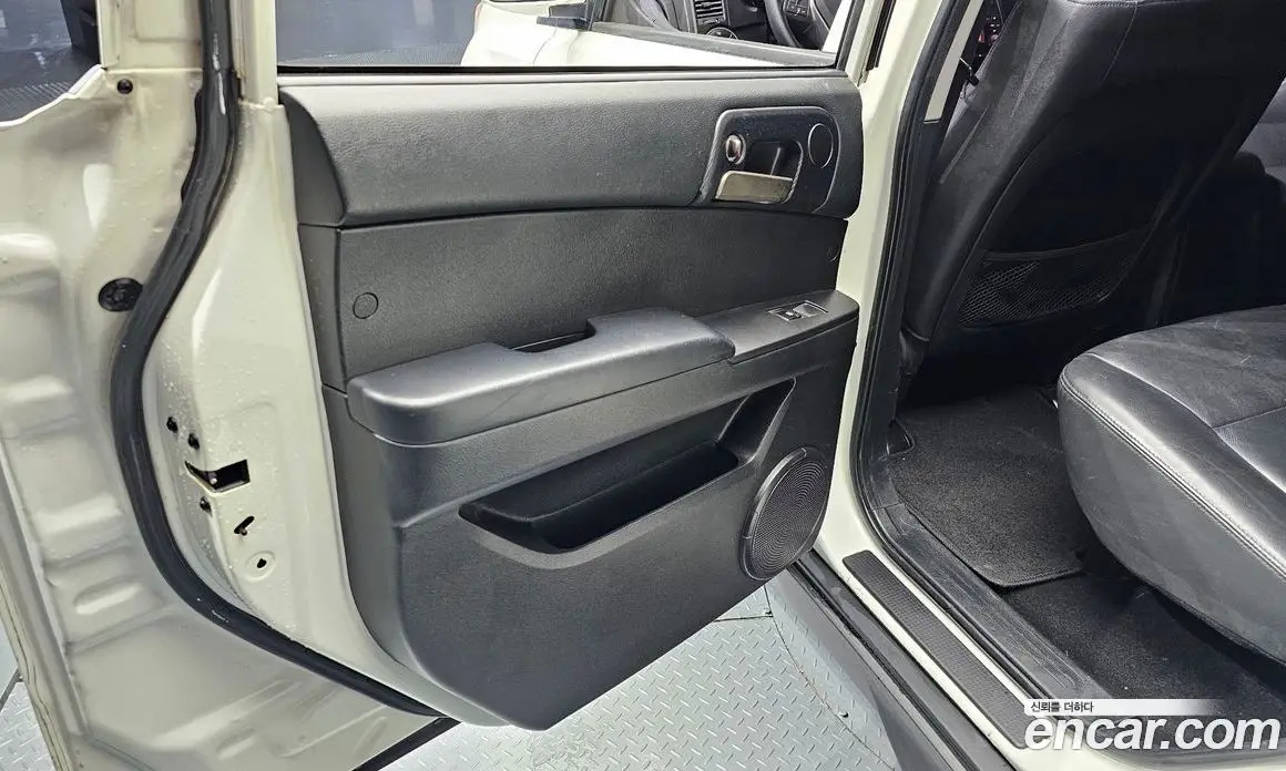 SsangYong Korando 2015 2.0 автомат (гидро), фото 14