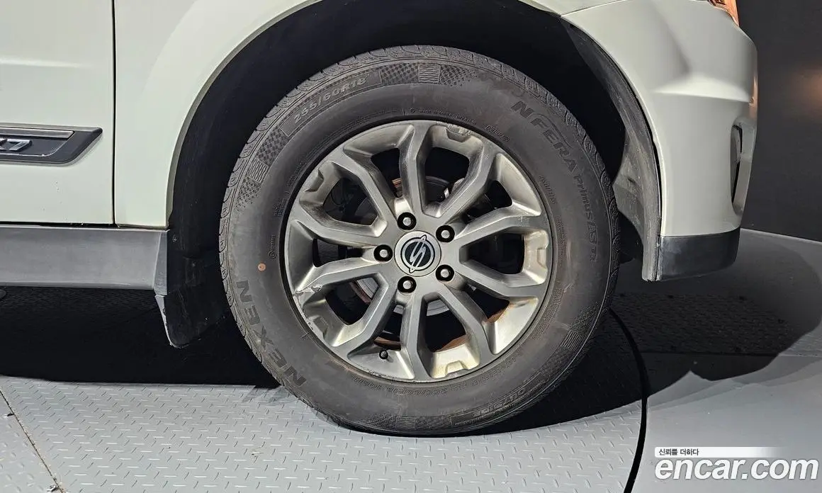 SsangYong Korando 2015 2.0 автомат (гидро), фото 6