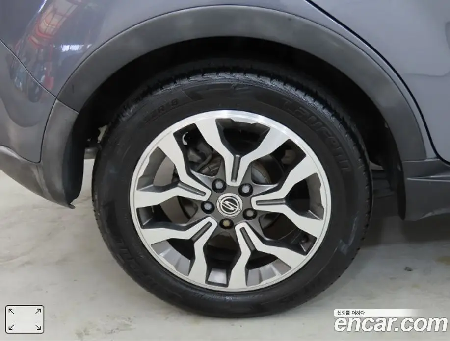 SsangYong Korando 2016 2.2 автомат (гидро), фото 5 SsangYong Korando 2016 2.2 автомат (гидро), фото 5