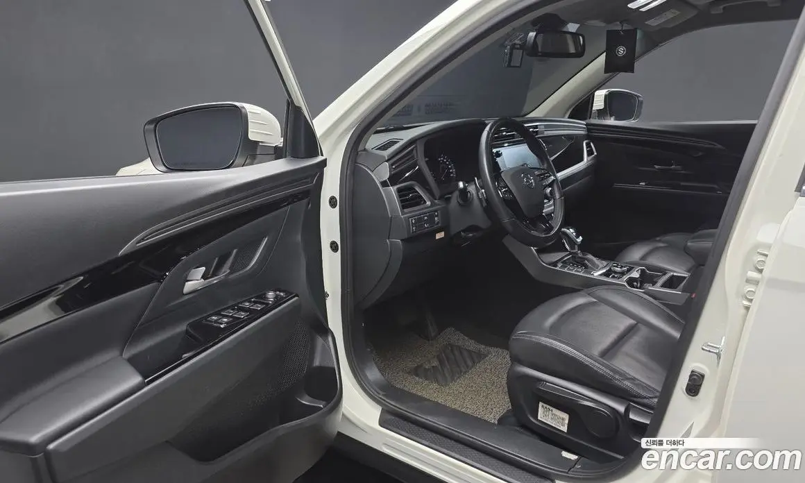 SsangYong Korando 2021 1.5 автомат (гидро), фото 13